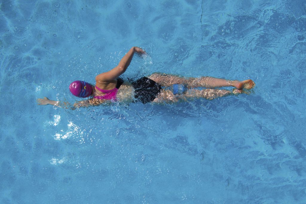 Zoggs Pull Buoy Training Tips
